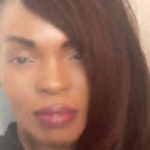 Meet your Posher, Ramona